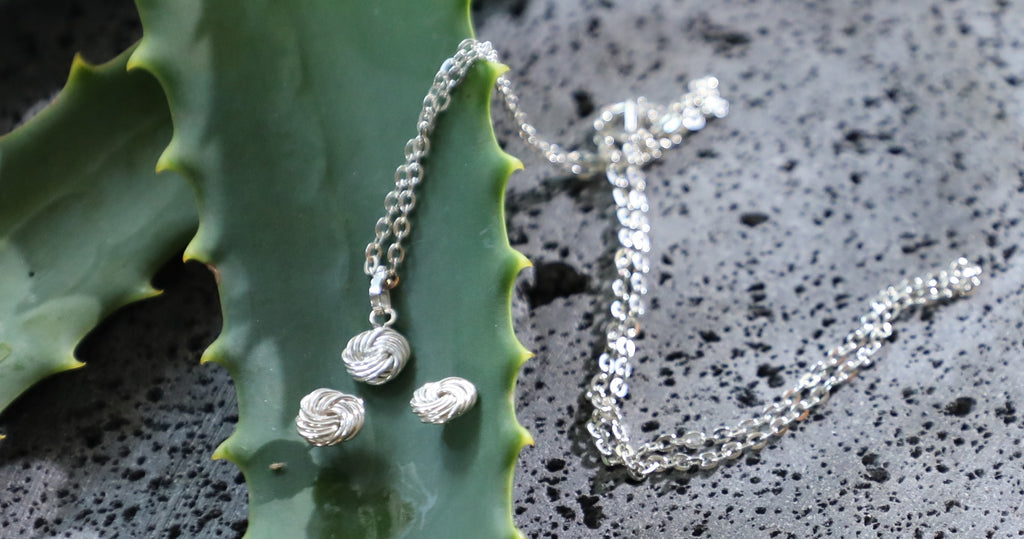 Earing & Pendant / Juego de aretes y dije plata .925