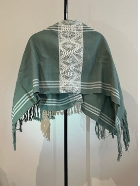 Chalina olivo y blanco