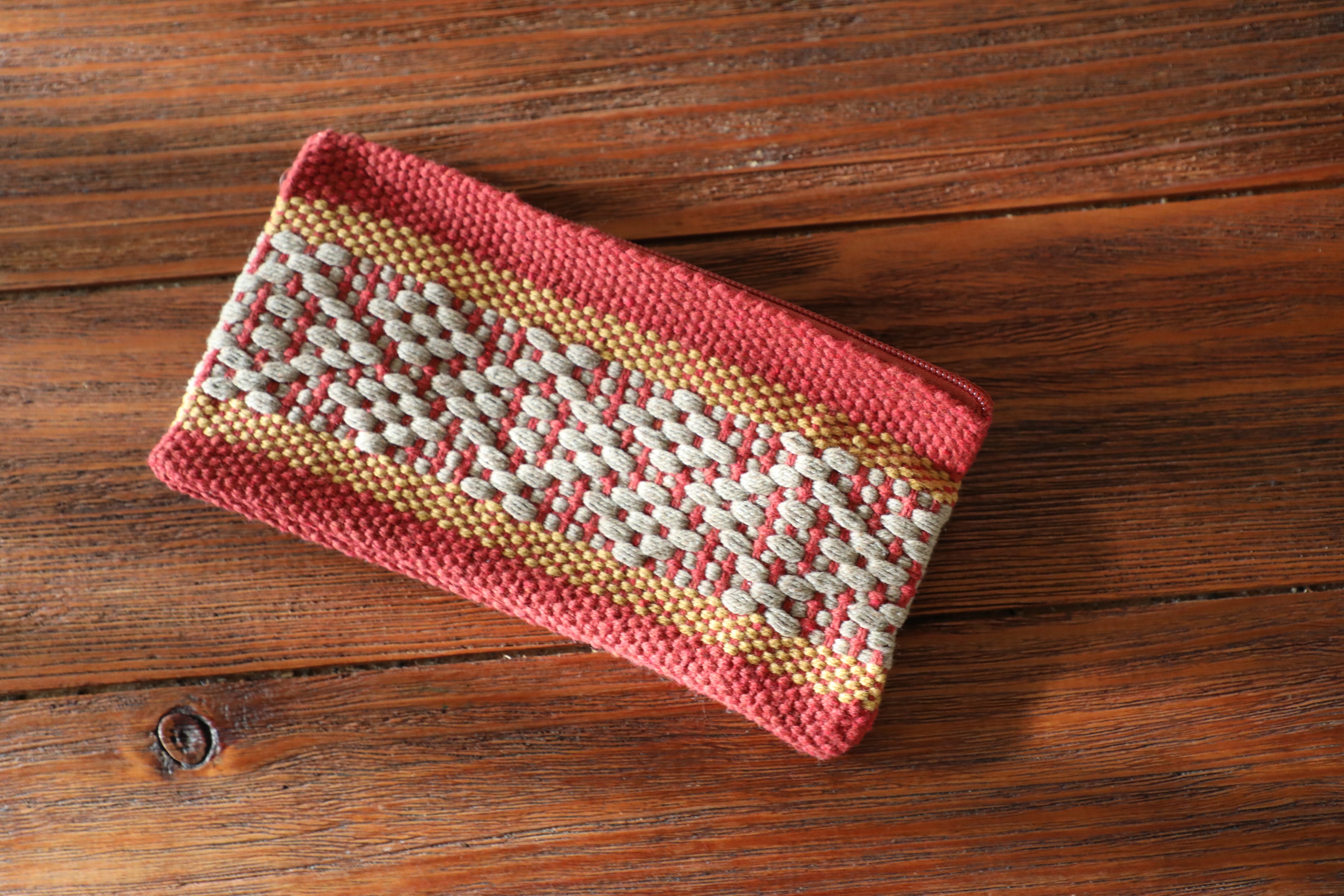 Cosmetiquera tejida en algodón