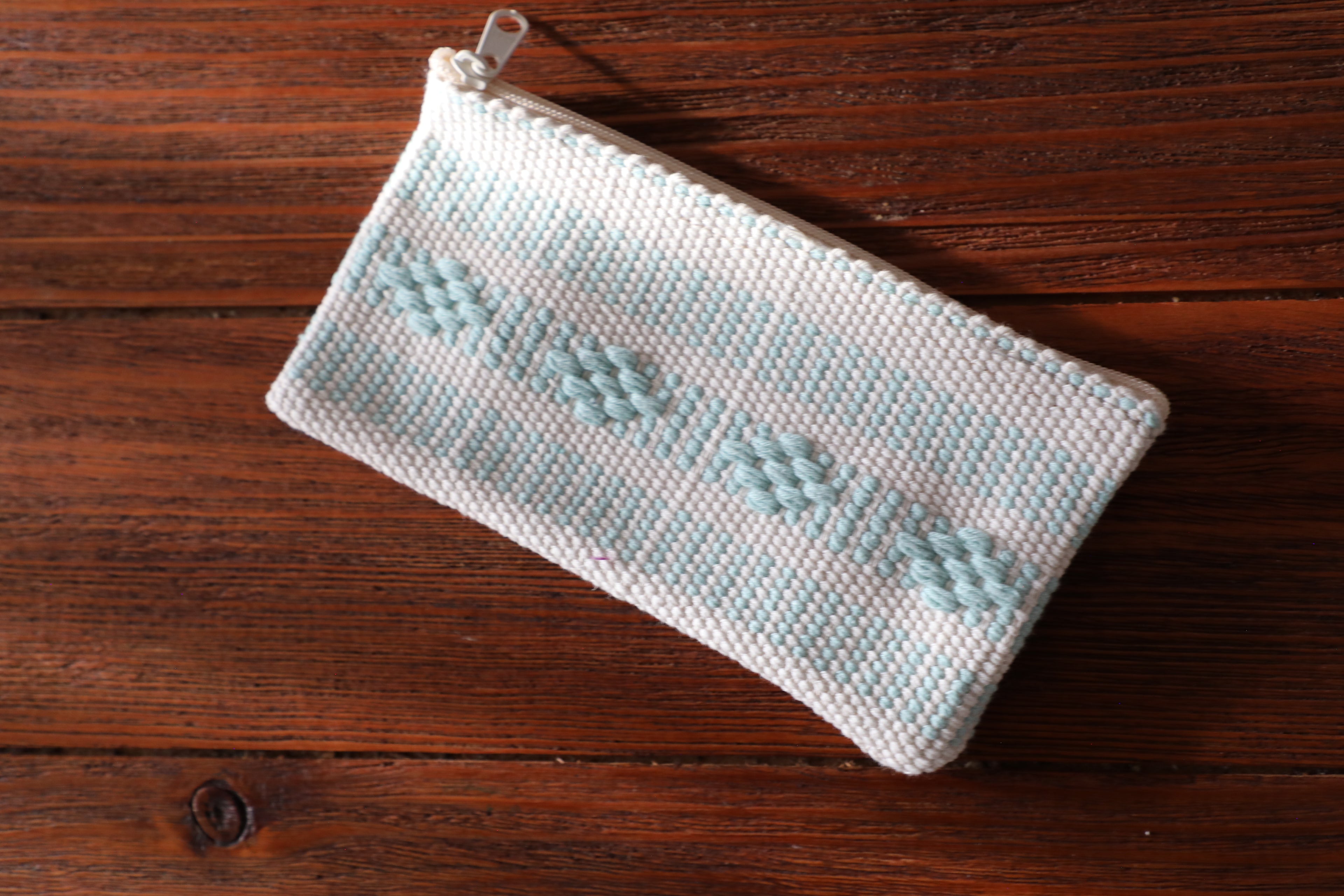 Cosmetiquera tejida en algodón