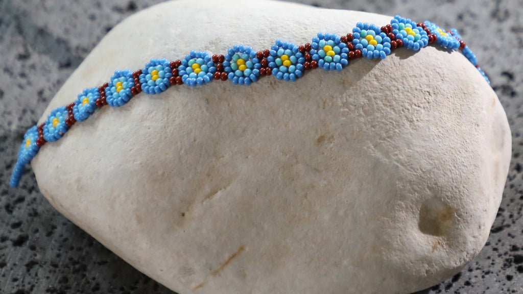 Pulsera Huichol de cuentas