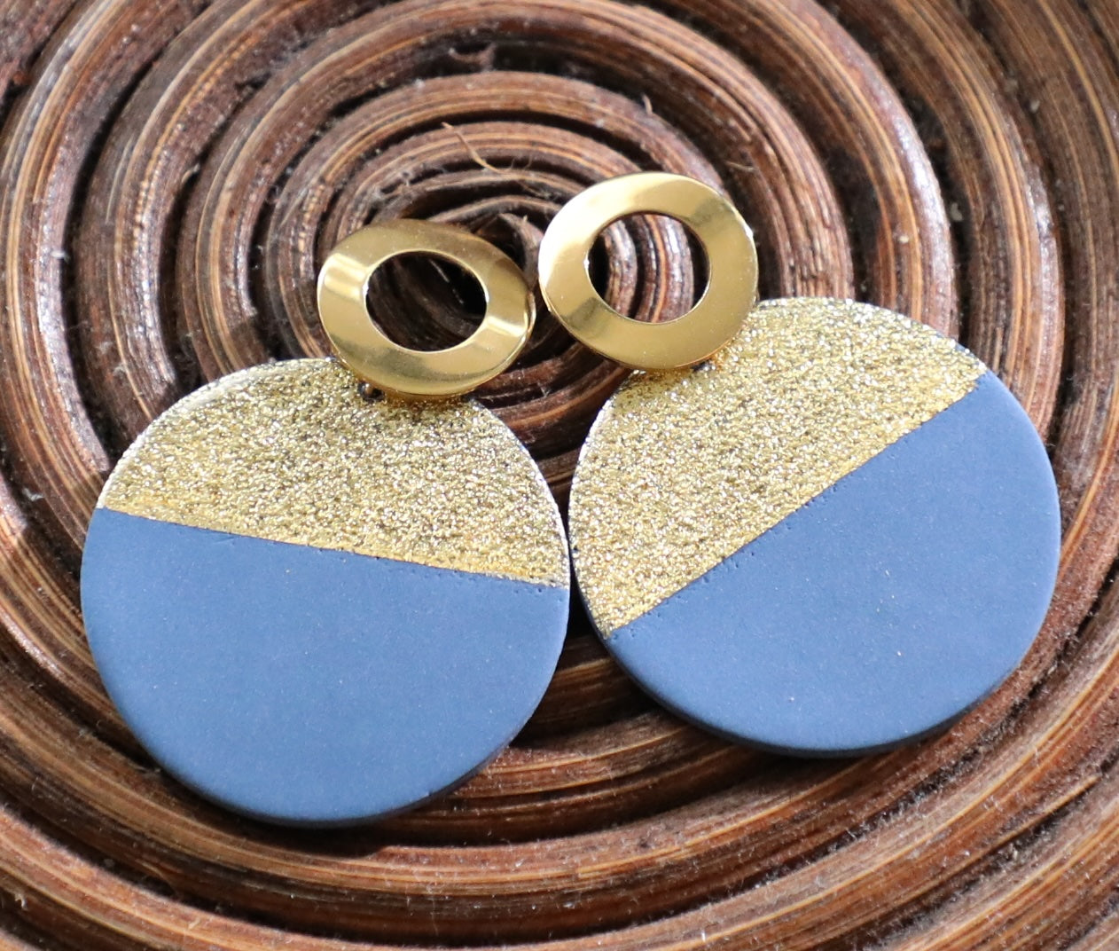 Colgantes de pasta con baño de oro