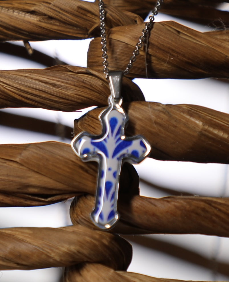 Cruz de acero inoxidable