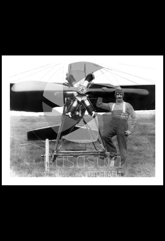 PHOTO / FOTOGRAFÍA - AVIADOR MIGUEL LEBRIJA