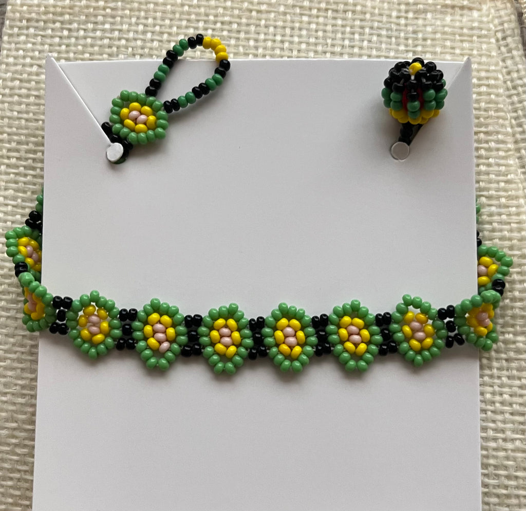 Pulsera Huichol de cuentas