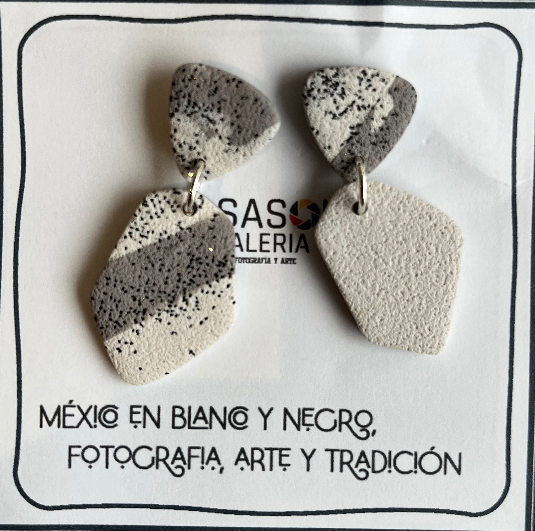 Aretes (colgantes) de piedra