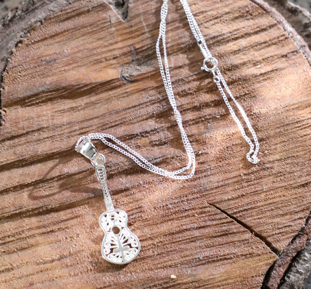 Dije de guitarra plata .925