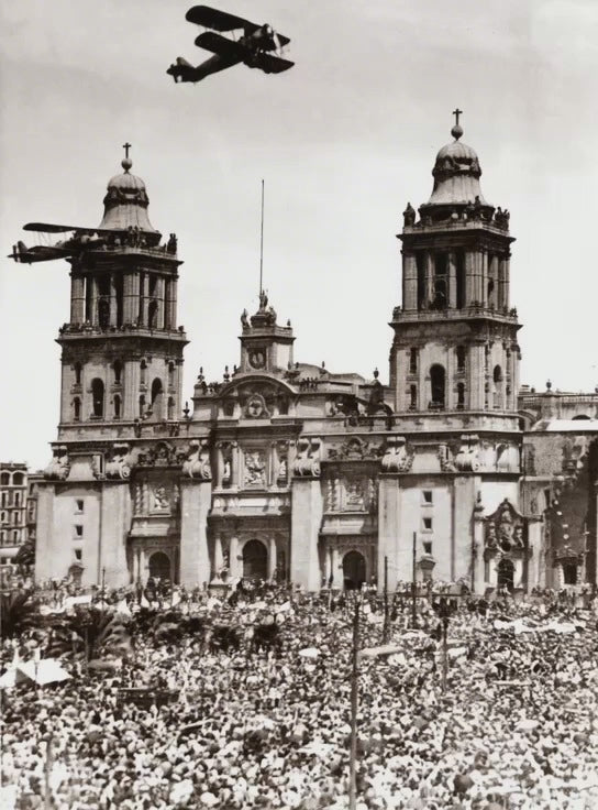 FOTOGRAFÍA AGUSTÍN VÍCTOR CASASOLA - HUGO BREHME 28X 35 cm.
